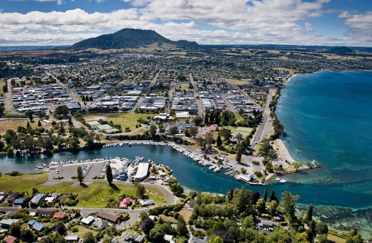 Alpine Lake Motel Taupo Exterior foto
