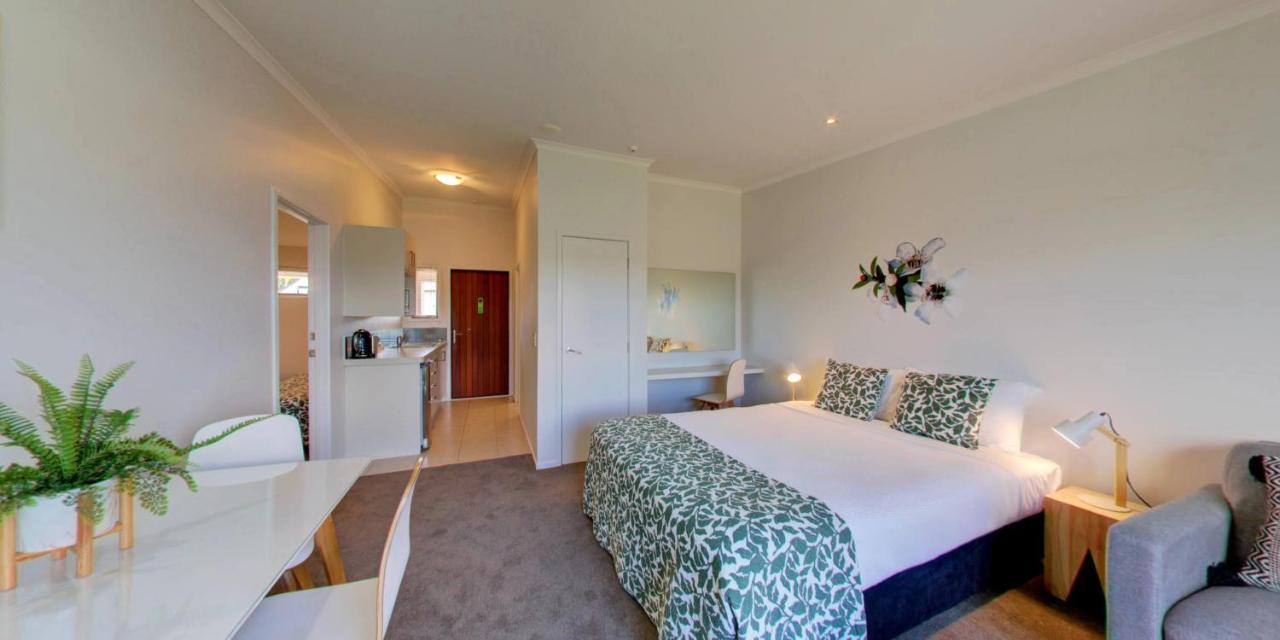 Alpine Lake Motel Taupo Exterior foto